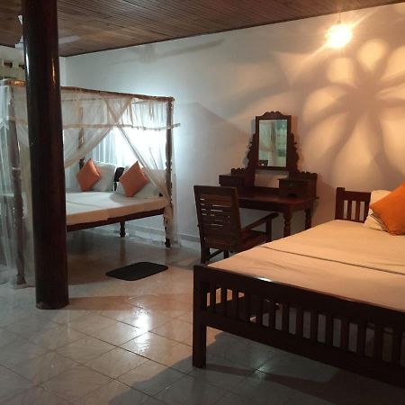 Rock House Otel Unawatuna Dış mekan fotoğraf
