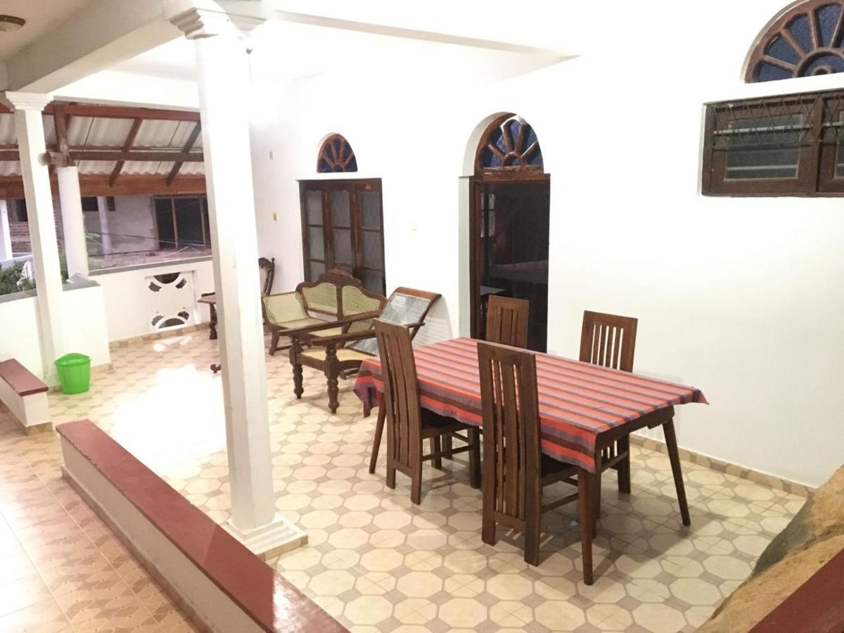 Rock House Otel Unawatuna Dış mekan fotoğraf